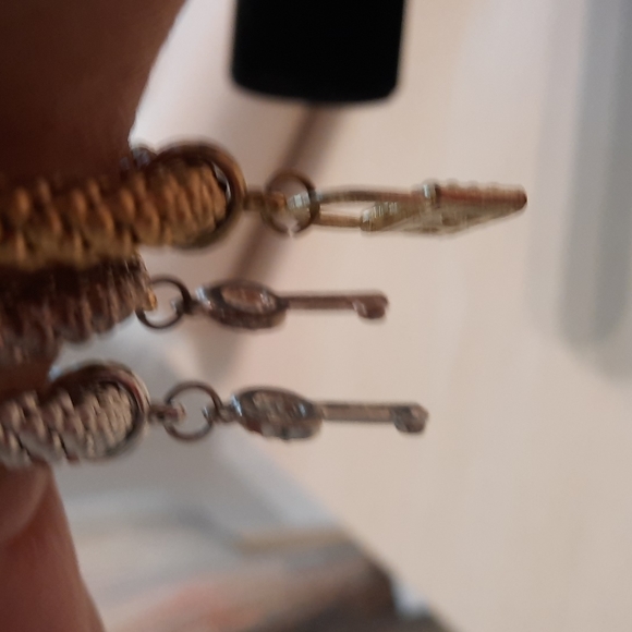 COPY - Bracelets - Picture 7 of 8